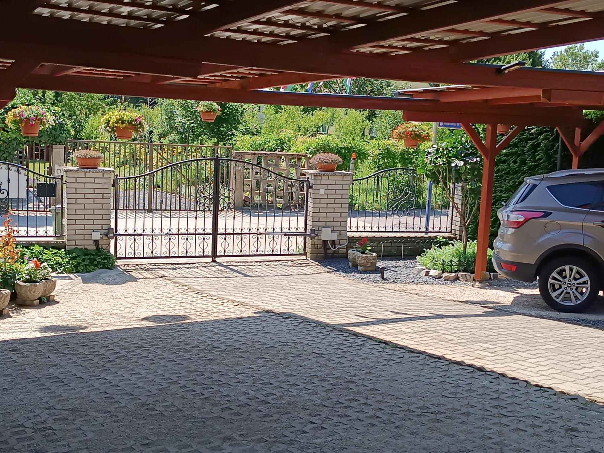 Anna Ilona Vendégház Badacsonytomaj Exterior foto